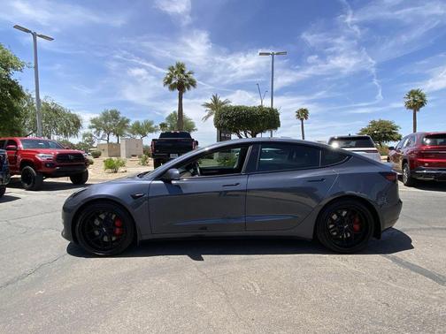 Midnight Silver Metallic 2023 Tesla Model 3 Performance