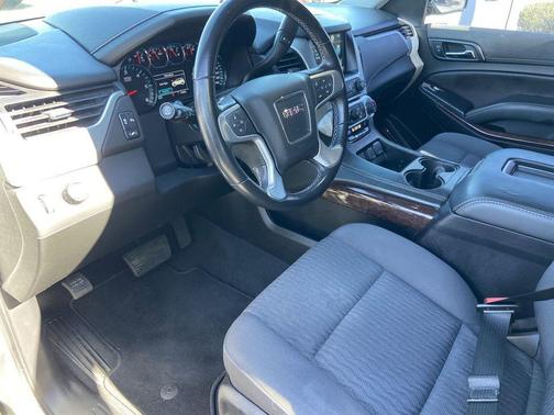 2020 GMC Yukon XL SLE