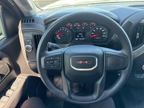 Summit White 2026 GMC Sierra 1500 Pro