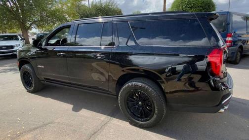 2024 GMC Yukon XL 4WD AT4
