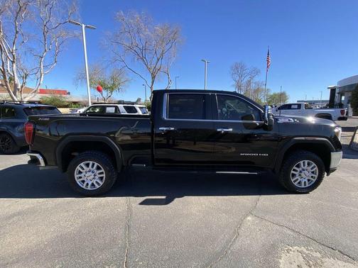 2021 GMC Sierra 2500 SLT