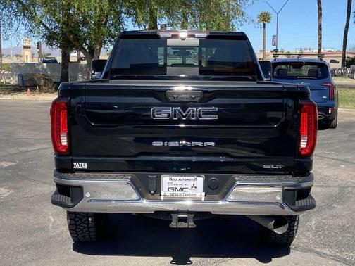 2021 GMC Sierra 2500 SLT