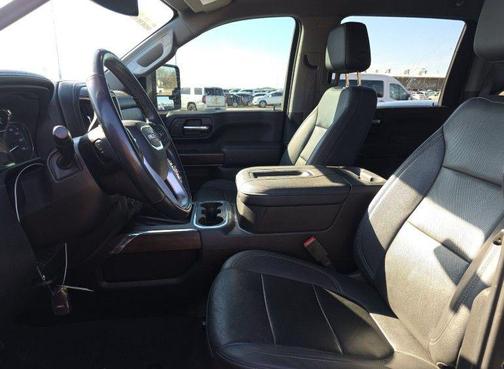 2021 GMC Sierra 2500 SLT