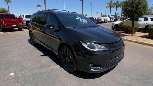 2018 Chrysler Pacifica Touring-L Plus