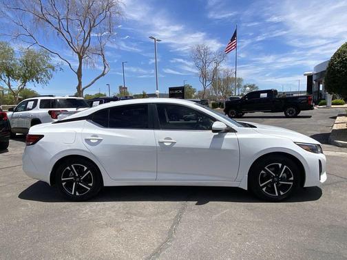 Aspen White Tricoat 2025 Nissan Sentra SV