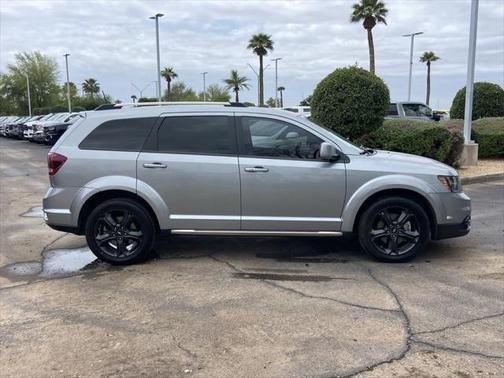 2020 Dodge Journey Crossroad