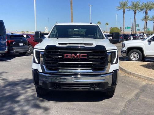 2025 GMC Sierra 2500 Base