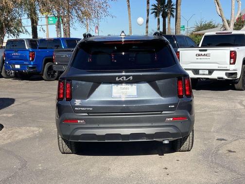 2023 Kia Sorento EX