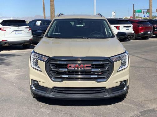 2022 GMC Terrain AWD AT4