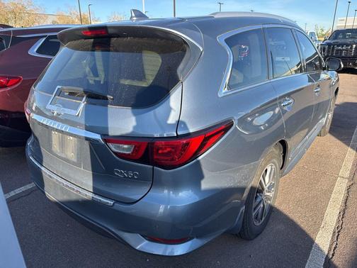 2016 INFINITI QX60 Base