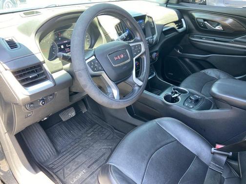 Ebony Twilight Metallic 2021 GMC Terrain SLT