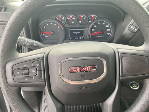 2024 GMC Sierra 2500 Base