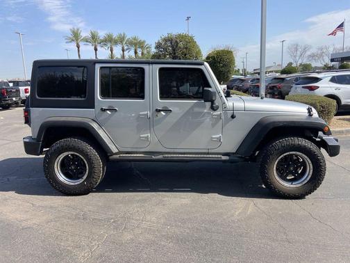 2012 Jeep Wrangler Unlimited Sport