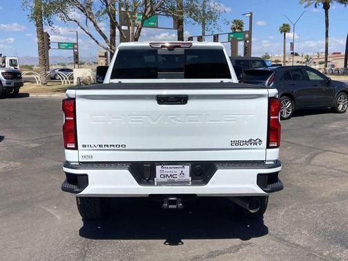 Summit White 2025 Chevrolet Silverado 2500 High Country