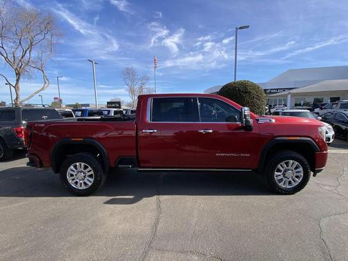 2022 GMC Sierra 2500 Denali