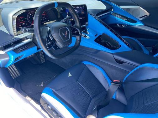 Rapid Blue 2021 Chevrolet Corvette Stingray w/3LT