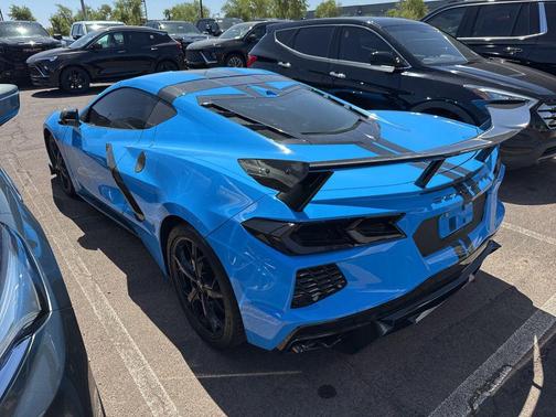 Rapid Blue 2021 Chevrolet Corvette Stingray w/3LT
