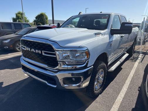 Bright White Clearcoat 2024 RAM 3500 Big Horn Crew Cab 4x4 8' Box