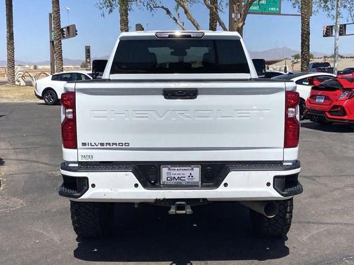 Summit White 2024 Chevrolet Silverado 2500 Custom