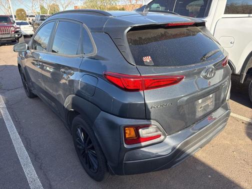 2020 Hyundai KONA SEL Plus