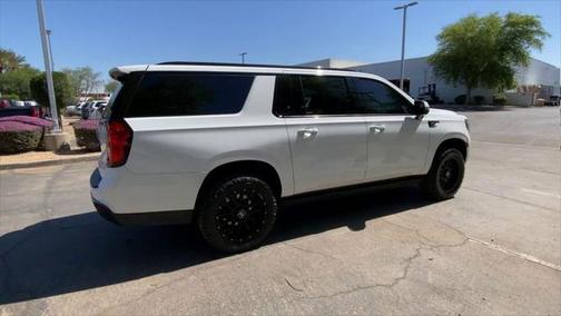 2021 GMC Yukon XL 4WD AT4