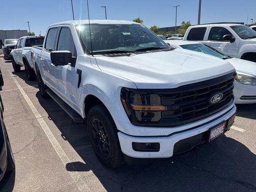 Oxford White 2025 Ford F-150 XLT