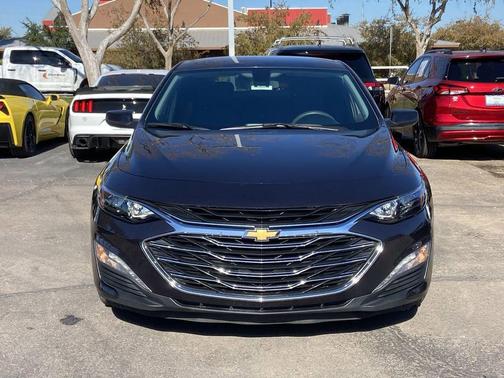 2022 Chevrolet Malibu FWD LT