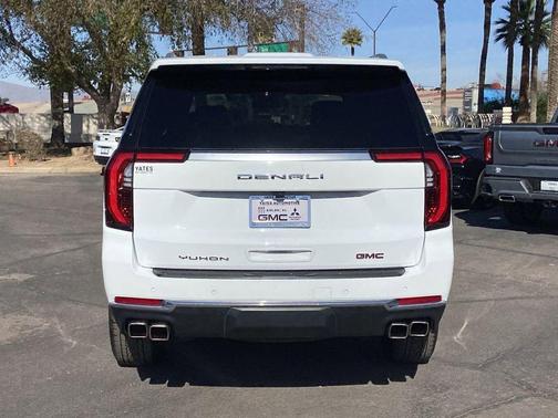 2025 GMC Yukon Denali