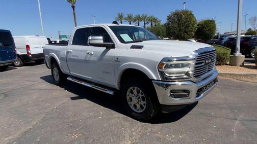 2020 RAM 2500 Laramie Crew Cab 4X4 6'4' Box