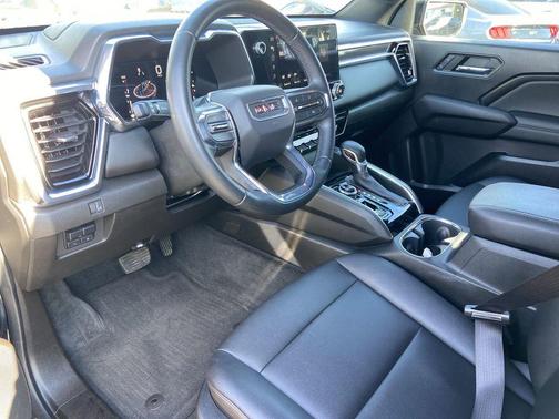 2023 GMC Canyon Elevation