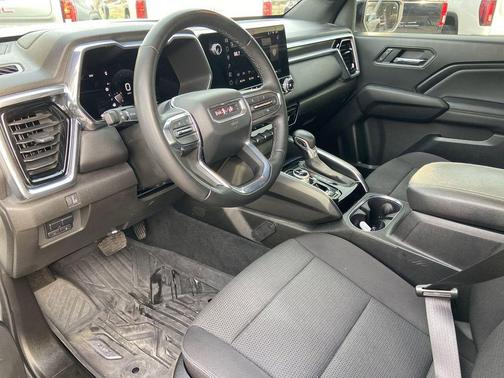 2023 GMC Canyon Elevation