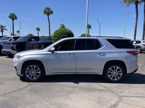 Silver Ice Metallic 2020 Chevrolet Traverse Premier
