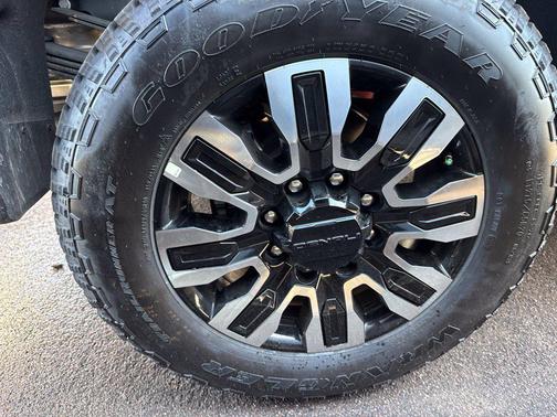 Titanium Rush Metallic 2025 GMC Sierra 3500 Denali