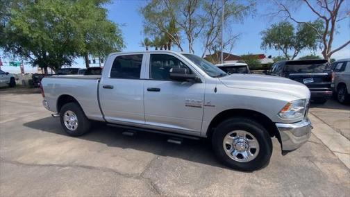 2018 RAM 2500 Tradesman Crew Cab 4x2 6'4' Box