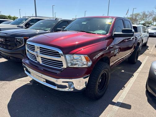 Delmonico Red Pearlcoat 2019 RAM 1500 Big Horn