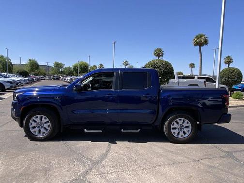 Deep Blue Pearl 2022 Nissan Frontier SV