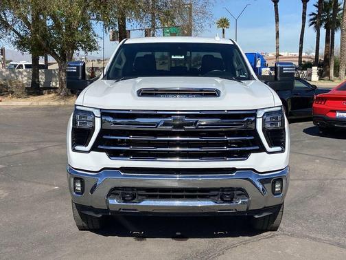 Summit White 2025 Chevrolet Silverado 2500 LTZ