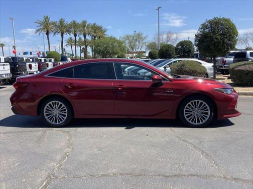 2021 Toyota Avalon Hybrid Limited