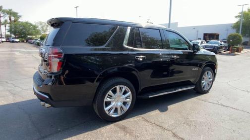 2023 Chevrolet Tahoe 4WD High Country
