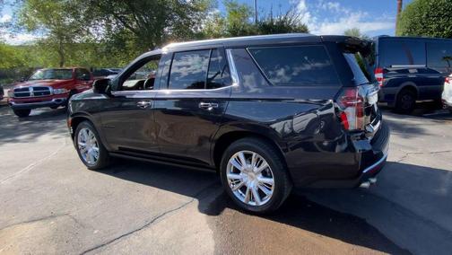 2023 Chevrolet Tahoe 4WD High Country