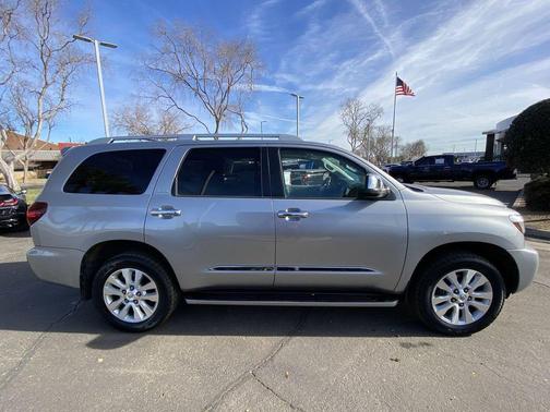 2019 Toyota Sequoia Platinum