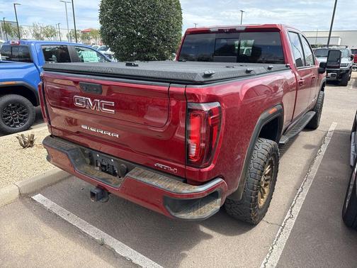 Cayenne Red Tintcoat 2022 GMC Sierra 2500 AT4