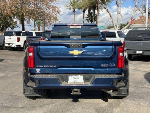 2023 Chevrolet Silverado 3500 High Country