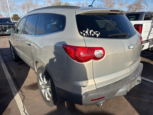 2010 Chevrolet Traverse LTZ