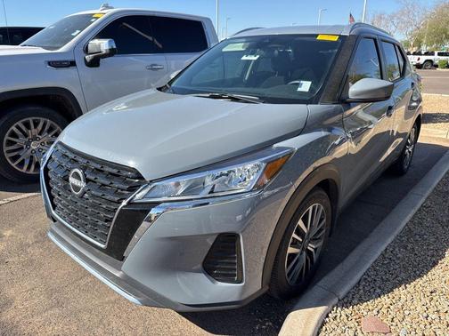 2023 Nissan Kicks SV