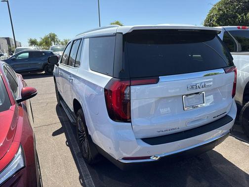 Summit White 2025 GMC Yukon 4WD Elevation