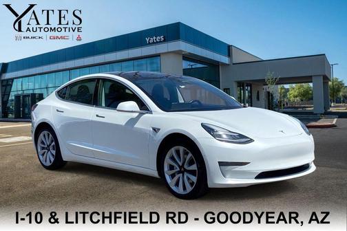 Pearl White Multi-Coat 2019 Tesla Model 3 Mid Range