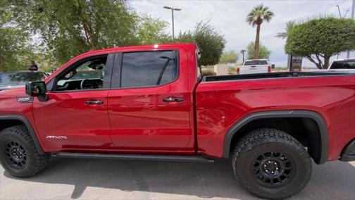 2025 GMC Sierra 1500 AT4X