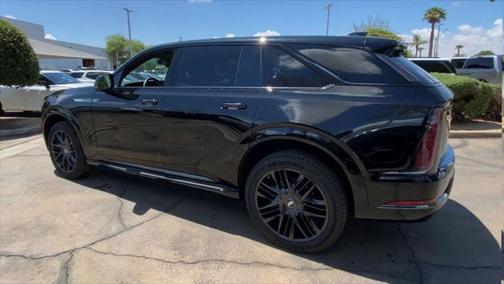 2025 Cadillac Escalade IQ Sport 2