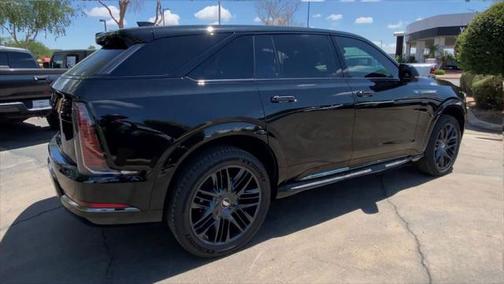 2025 Cadillac Escalade IQ Sport 2